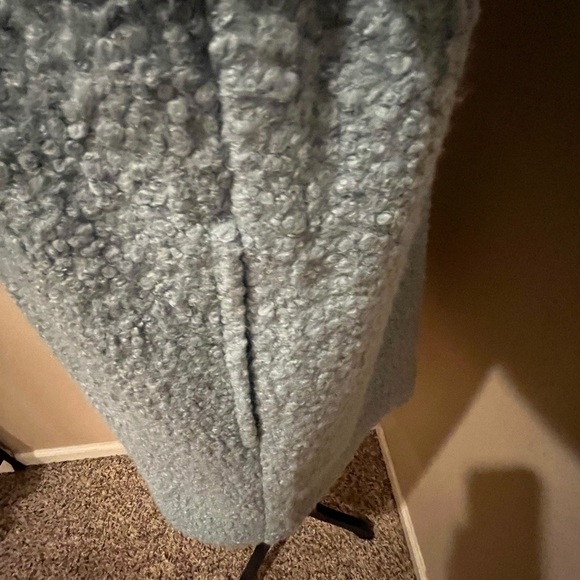 IVY JANE WOOLY "LIKE" COAT in baby blue, size Large - Picture 7 of 11